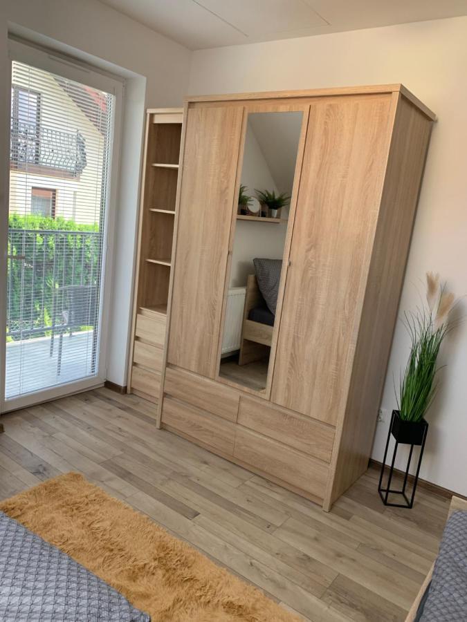 Cozy 2-Bedroom Vacation Apartment With Entire Top Floor Gaj  Buitenkant foto